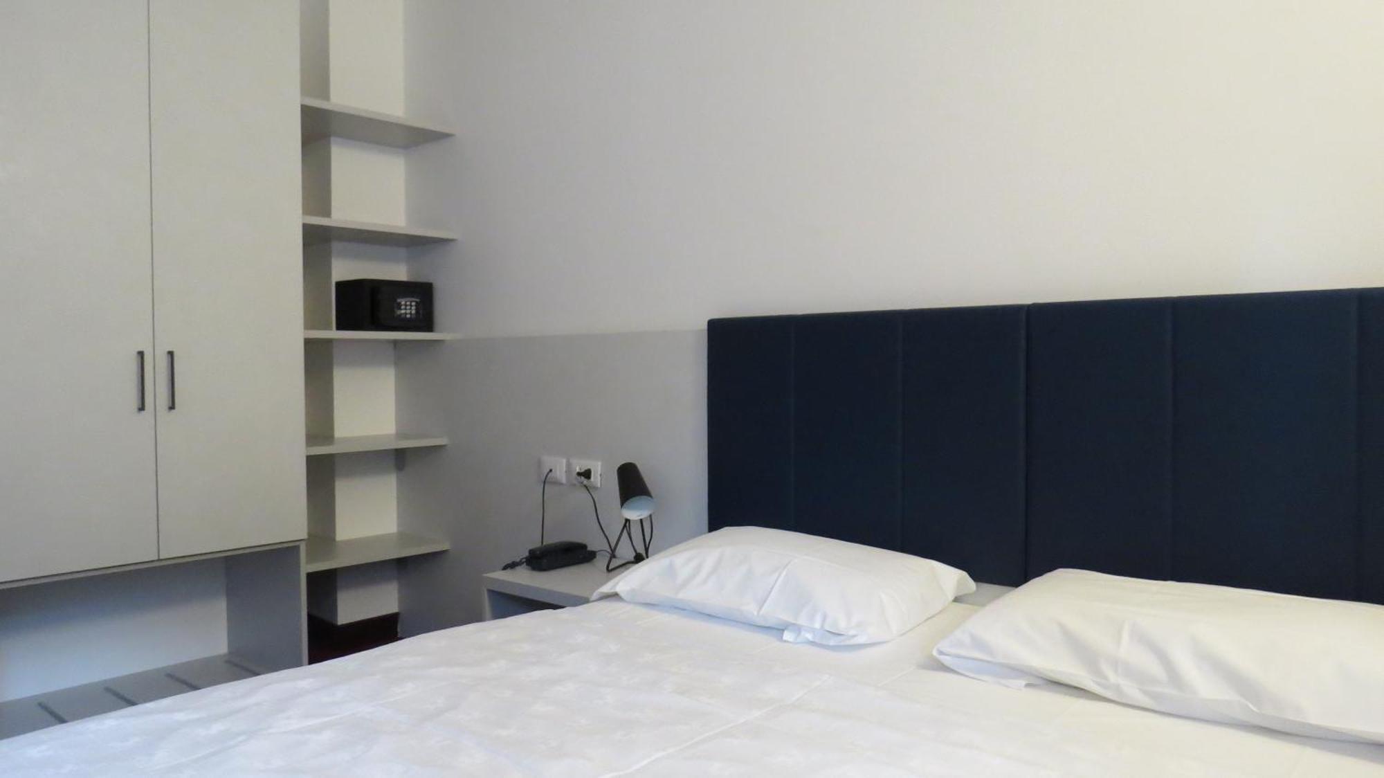 Hotel Villa Claudia Torbole Sul Garda ห้อง รูปภาพ