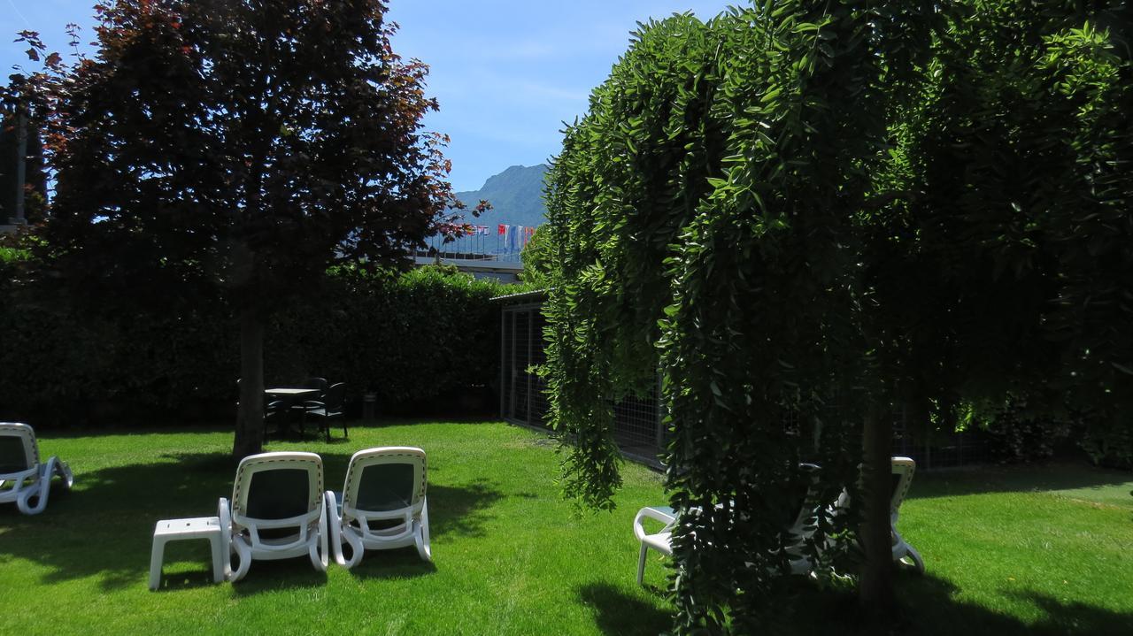 Hotel Villa Claudia Torbole Sul Garda ภายนอก รูปภาพ